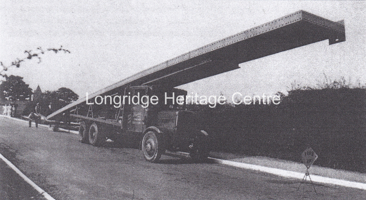 450C - Grimsargh Bridge - Showing 1920 Leyland Lorry - 1939